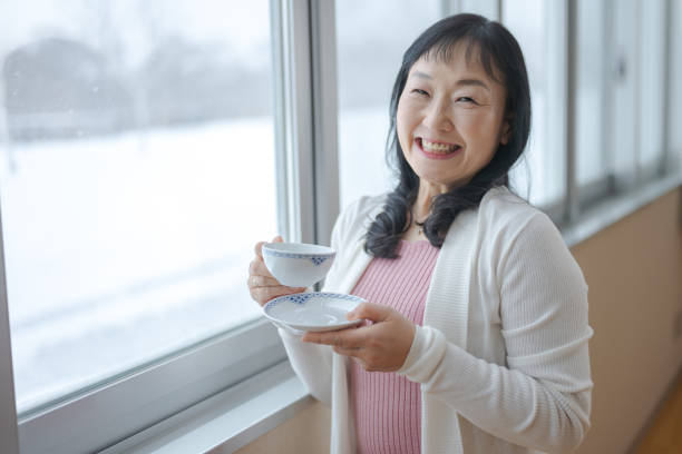 istock cafe time woman 2082758858