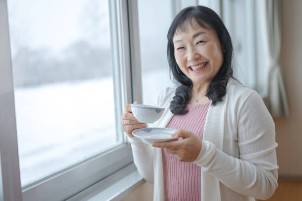 istock Cafe time old woman 2082758868