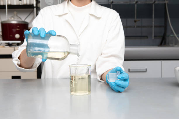 istock Chemical Analysis and Experimentation in Modern Lab 2082770484