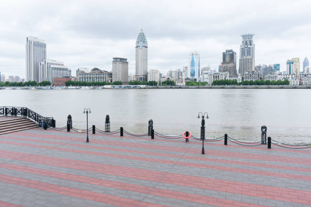 istock The Bund, Shanghai 2082789894