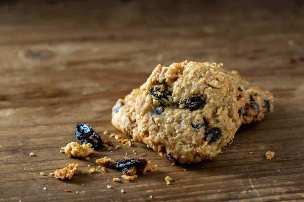 istock cookie on wooden background 2082903738