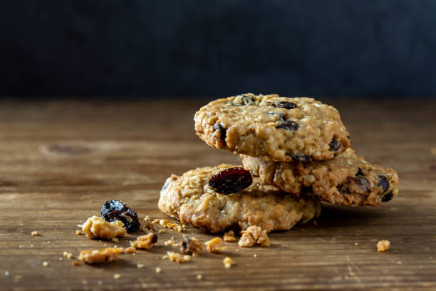 istock cookie on wooden background 2082903739