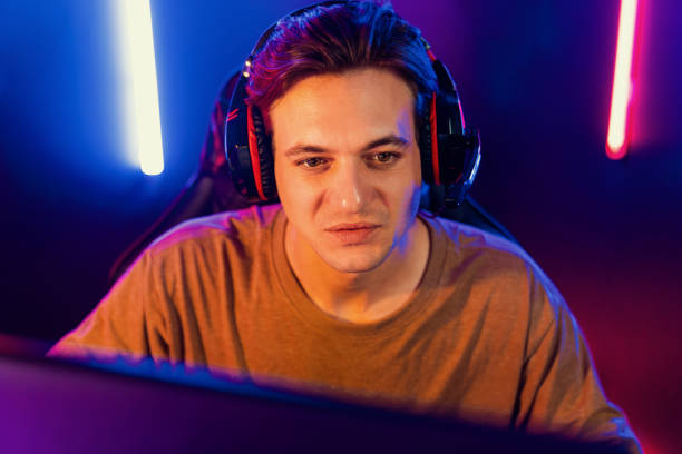 istock Host channel of smart streamer playing online game to be winner. Pecuniary. 2083494044