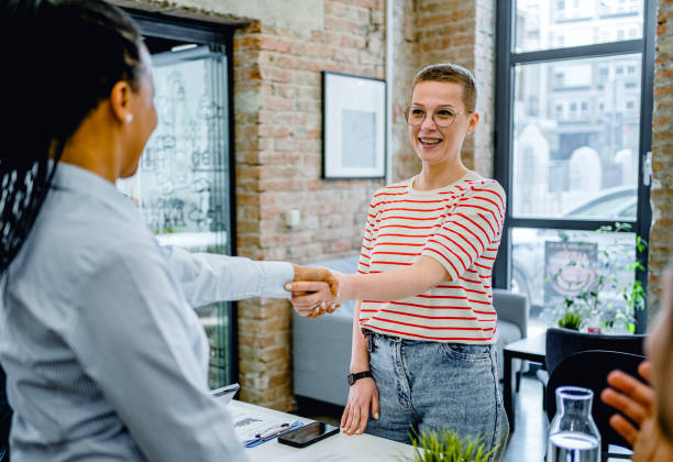 istock Good deal after a successful meeting 2083909782