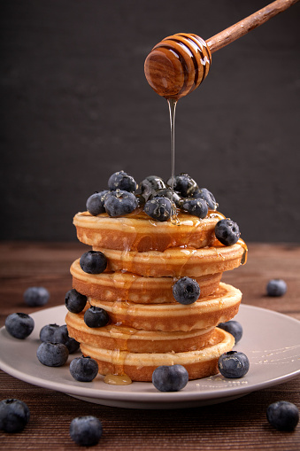 pancake, dessert, plate, delicious, honey, berry, stack, calorie, breakfast, maple, homemade, food, syrup, vertical, morning, meal, fruit, background, no people, snack, food and drink, baked