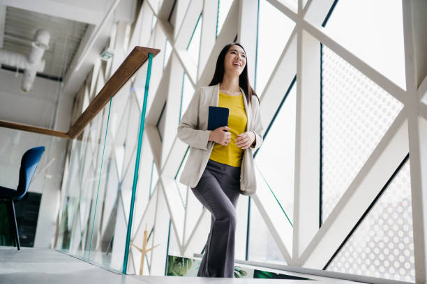istock Businesswoman going on a meeting 2084621715
