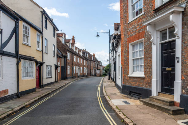istock Looking down Castle Street, Old Aylesbury, 2084968212