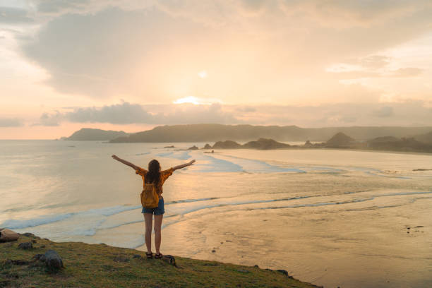 istock seaside lombok  hiking 2085306570