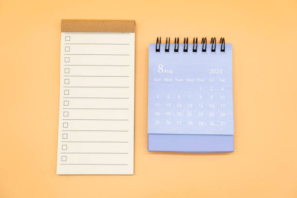 istock Blank to do list for text with checkbox and Simple desk calendar on AUGUST 2024. Empty Check list. Copy Space. isolated background. To do list in August 2024. 2085337234