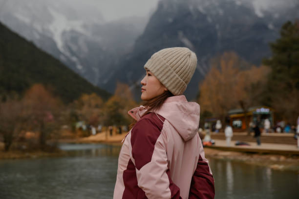 istock Panorama of Yulong Snow Mountain 2085514982