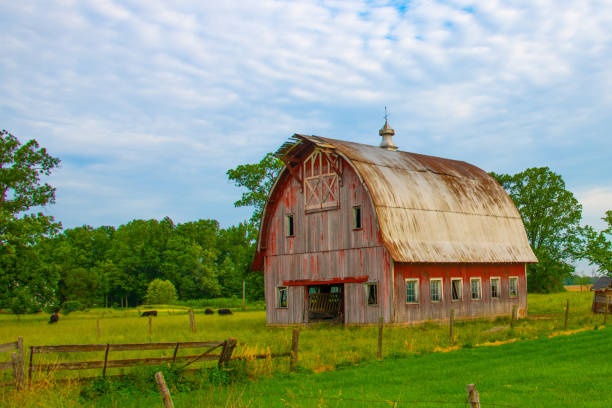 istock Old Weathered Red Barn- Howard County, Indiana 2086267481