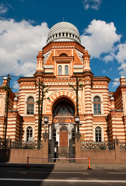 istock Great Choral Synagogue in St. Petersburg 2086507932