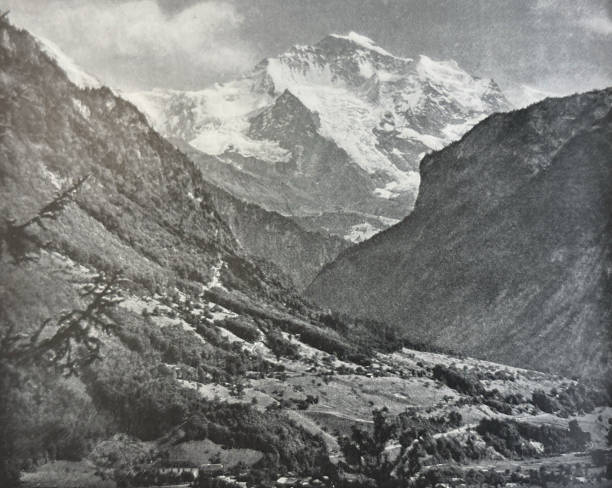 istock Antique illustration - The Jungfrau mountain range in the Swiss Alps 2086669215