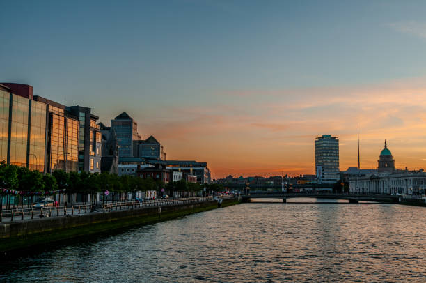istock Dublin, Ireland. Spectacular sunset over the River Liffey LR24 2086702001
