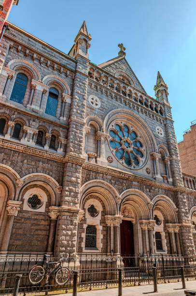 A place of religious devotion in the heart of the hectic Irish capital. This wonderful place of worship, dating back to the 1700s, has a splendid facade with a central rose window.