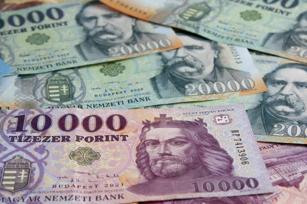 istock Close-up Hungarian ten and twenty thousand Forint banknotes.. 2086761827