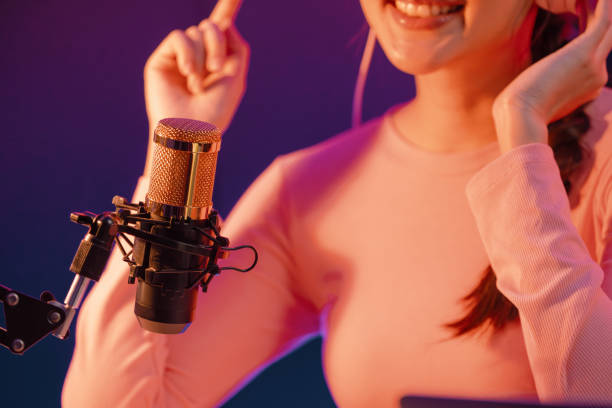 istock Host channel in creative Asian broadcaster live on social singing. Stratagem. 2086906871