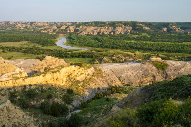 istock Oxbow Overlook in Theodore Roosevelt National Park 2087278473