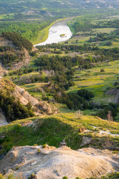 istock Oxbow Overlook in Theodore Roosevelt National Park 2087278479