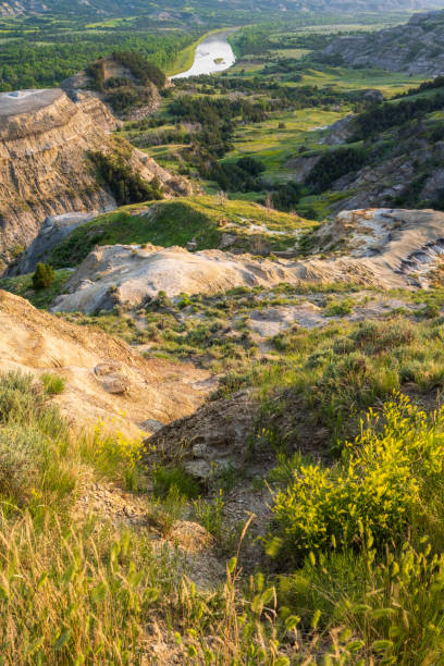 istock Oxbow Overlook in Theodore Roosevelt National Park 2087278988