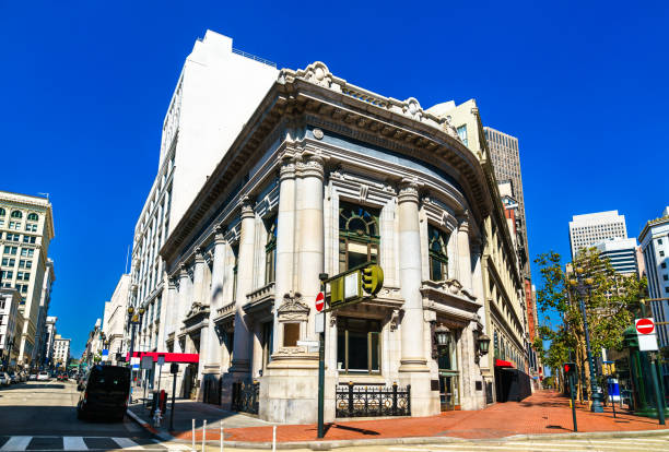 istock Architecture of Downtown San Francisco in California 2088040383