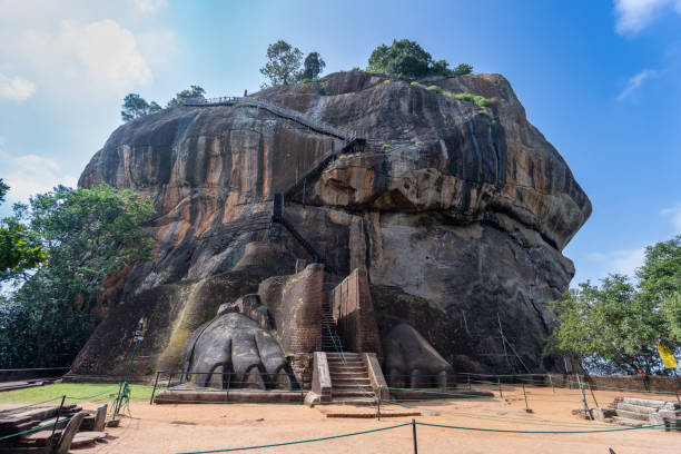 istock Tourists Ascending Sigiriya Rock, Sri Lanka. 2089079944