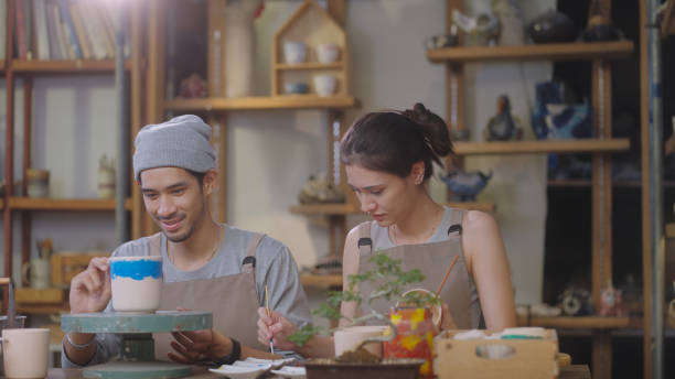 istock Artisans Painting Pottery in Studio, SME Business owner 2090324879