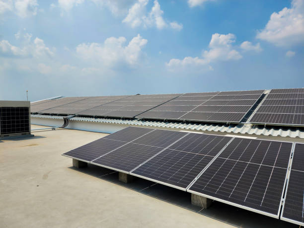 istock Clean energy from solar panels that has a lot of dust 2090568492