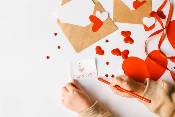istock Text: I love grandma, children's creativity gift 2091920211