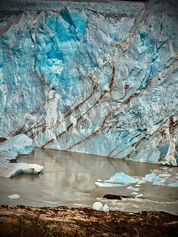photographing the UNESCO world heritage site of perito moreno glacier, los glaciares national park, península de magallanes, argentina - january 2024