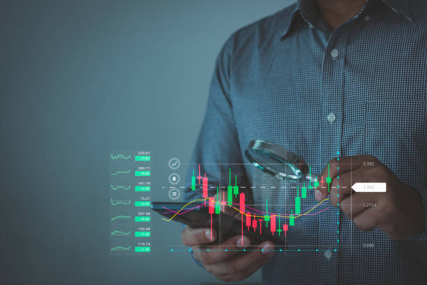 istock Property values ​​are steadily declining. business downturn. company analyzing data stock fall in economic crisis graph chart value, the global economy slows down, trading drops, high risk investment. 2092331990