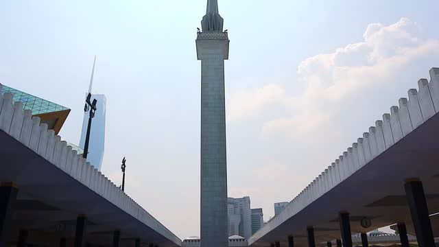 National Mosque of Malaysia (Masjid Negara), the beautiful national center of Malaysia It is a symbol of the city of Kuala Lumpur. An independent and federal Malaysia.