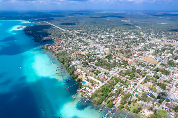 istock Bacalar seven colors lagoon in Quintana Roo 2093209131