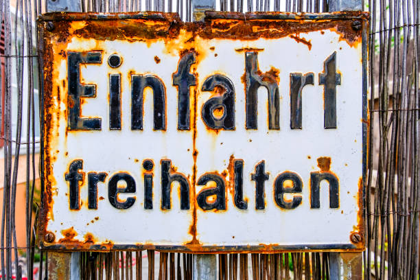 no parking sign in germany - translation: no parking - photo