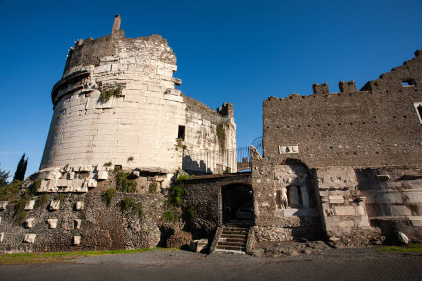 the appian way out of rome: tomb of caecilia metella - caecilia metella fotografías e imágenes de stock