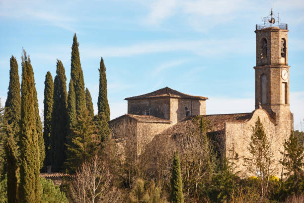 ミエールのミーデヴァル石造りの村。ガロッチャ。コスタ・ブラバ、ジローナ、カタルーニャ - spain gerona architecture building exterior ストックフォトと画像