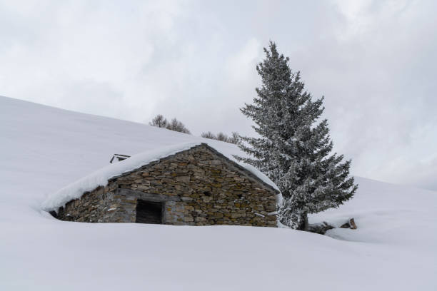 istock Valgerola monte Olano in Valtellina. 2093761799