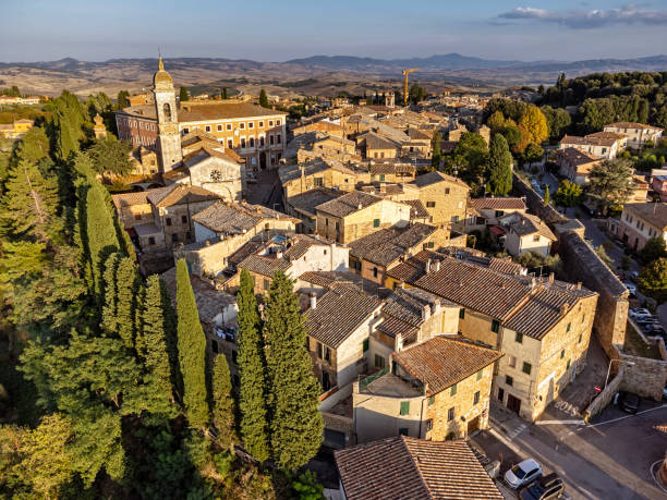 istock Old town of San Quirico d'Orcia 2094049575
