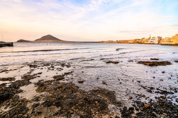 ocean coast's view - image alternative energy canary islands color image - fotografias e filmes do acervo