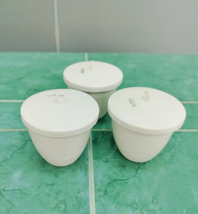 porcelain crucible on ceramic table