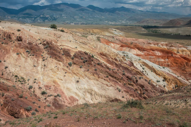 istock Valley of Mars landscapes 2095984528