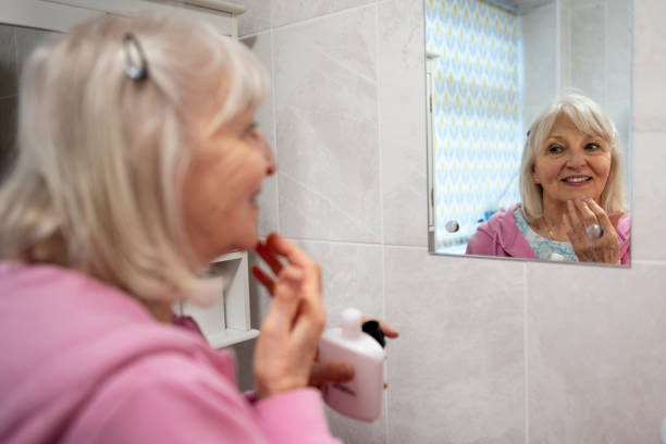 istock Applying Skincare in the Morning 2096098628