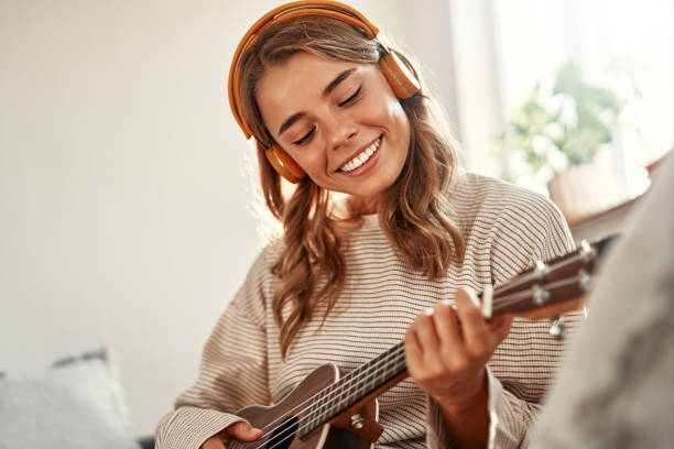 istock Woman at home 2096139532