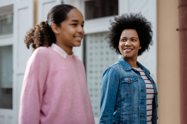istock Love as powerful as your parents 2096652849