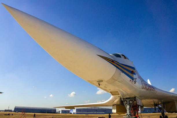 Soviet supersonic high-speed strategic bomber with variable sweep wing Tu-160 "White Swan" (NATO: Blackjack) in parking. 100th anniversary of Russian Air Force.. Soviet supersonic high-speed strategic bomber with variable sweep wing Tu-160 "White Swan" (NATO: Blackjack) in parking. 100th anniversary of Russian Air Force.. Zhukovsky, Russia - August 10, 2012 tu160 stock pictures, royalty-free photos & images