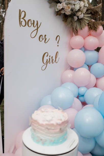 istock boy or girl on white gender party board 2097334018