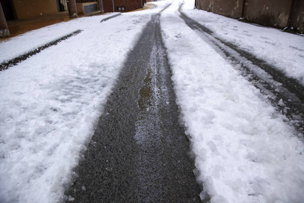 istock Snowy street in winter 2098401864