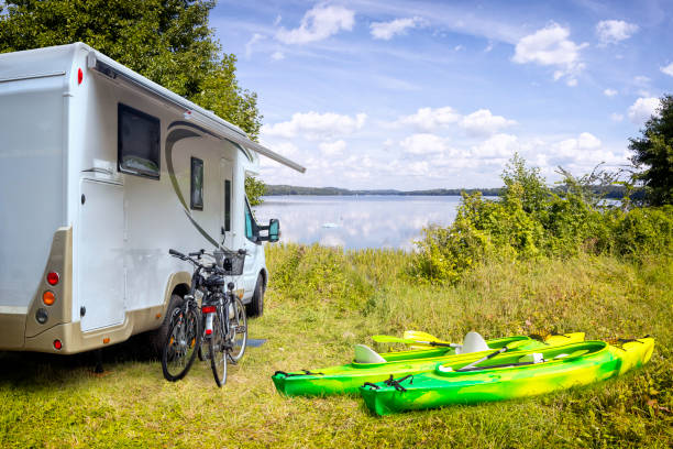 istock Holidays in Germany - summer recreation at the lake 2098979600