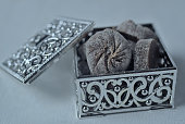 Dodol ladu in silver container.