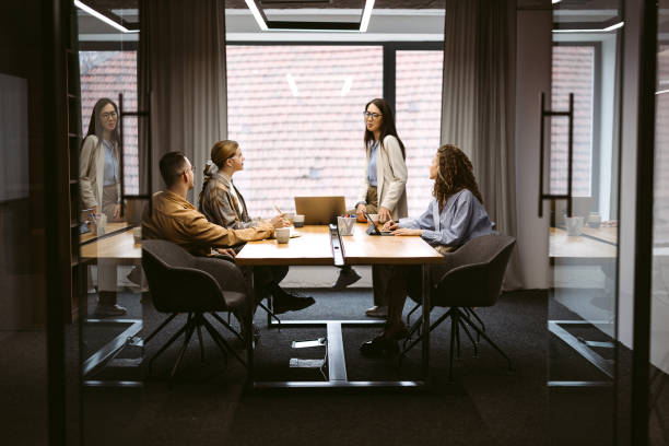 istock Business meeting 2099893296